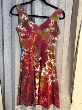 Tie-Dye V-Neck Sleeveless Summer Dress - Multicolor